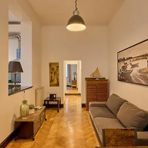  Apartment Vittorio