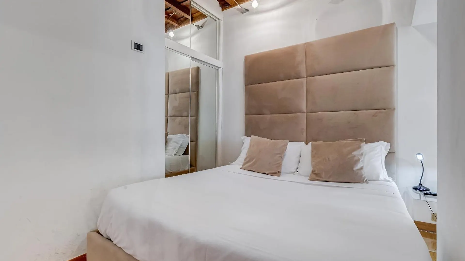 Barberini Exclusive Loft Lägenhet Rom