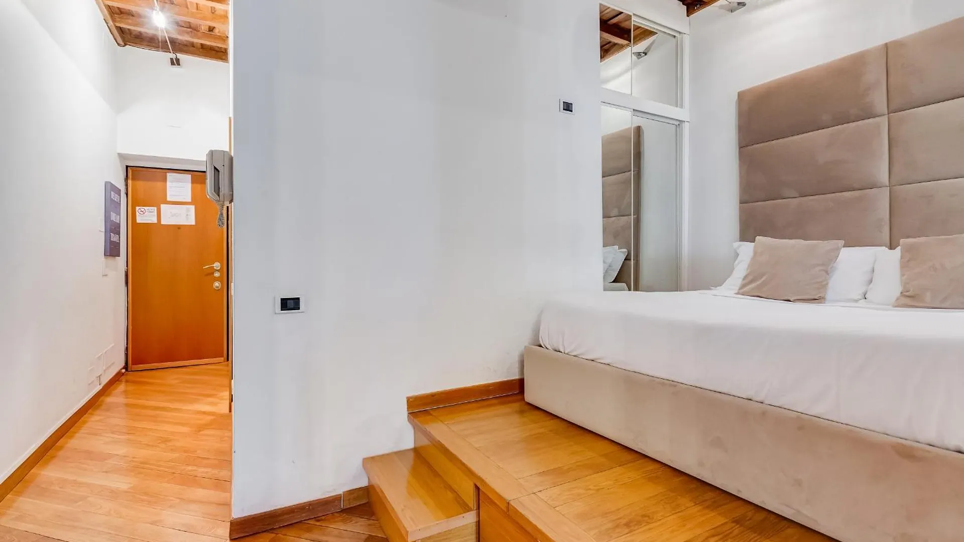 Barberini Exclusive Loft Lägenhet Rom